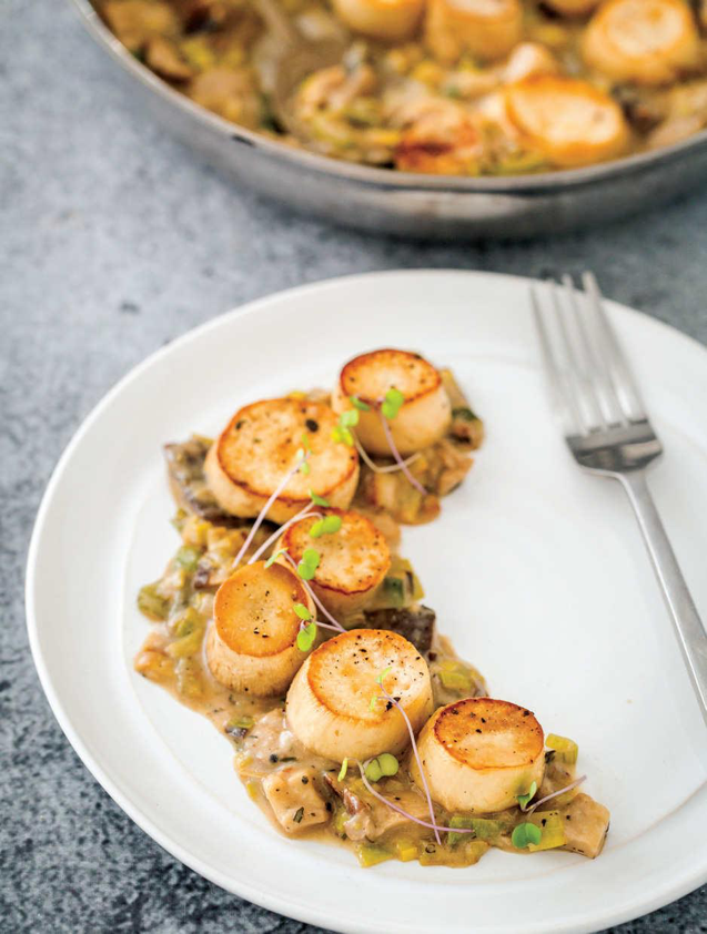Scallops with Creamy MushroomLeek Sauce Secret Menu